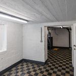 Huur 3 slaapkamer appartement van 150 m² in Kraainem