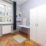 Rent 4 bedroom apartment of 75 m² in Kraków