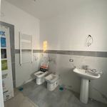 Affitto 4 camera appartamento di 100 m² in Giugliano in Campania
