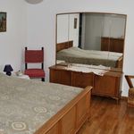 Ενοικίαση 3 υπνοδωμάτιο σπίτι από 170 m² σε Vari-Voula-Vouliagmeni