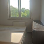 Wynajmij 3 sypialnię apartament z 56 m² w Warszawa