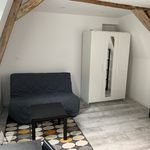 Appartement de 250 m² avec 2 chambre(s) en location à Cambrai
