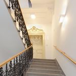 Rent 3 bedroom apartment of 107 m² in Praha