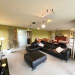 Rent 3 bedroom house of 271 m² in Beveren-Waas