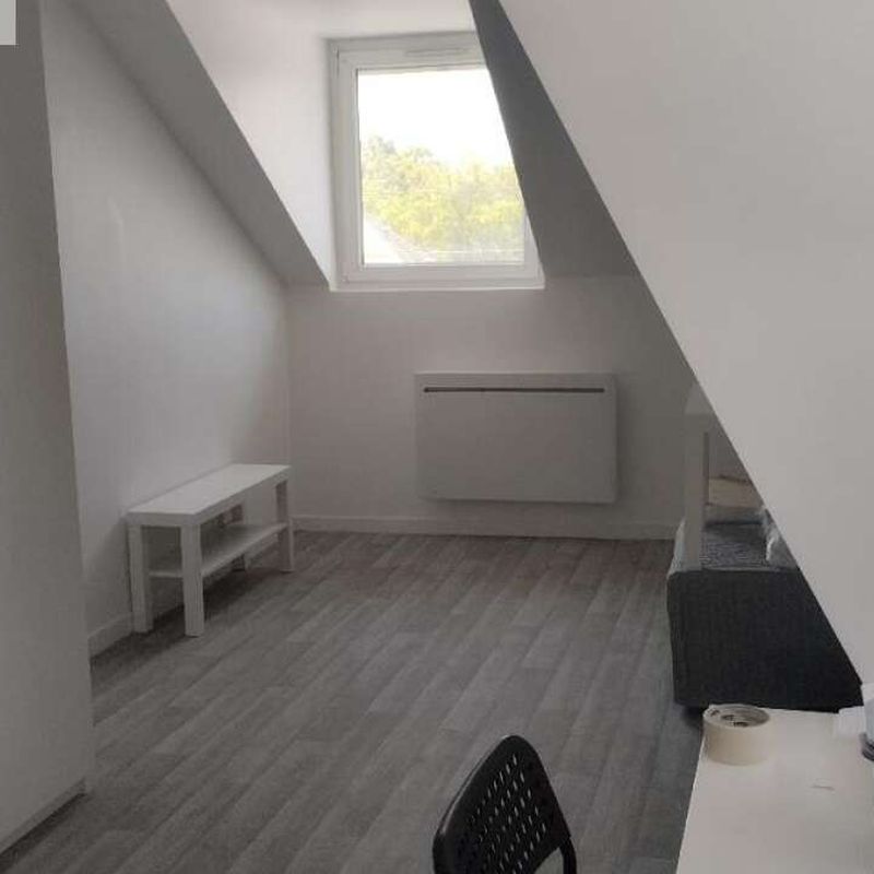 Location appartement 1 pièce 17 m² Beauvais (60000)