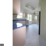 Rent 3 bedroom house of 312 m² in Culpeper