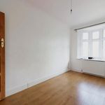 Rent 3 bedroom flat in Beckenham