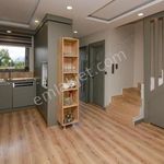 Rent 4 bedroom house of 150 m² in Antalya