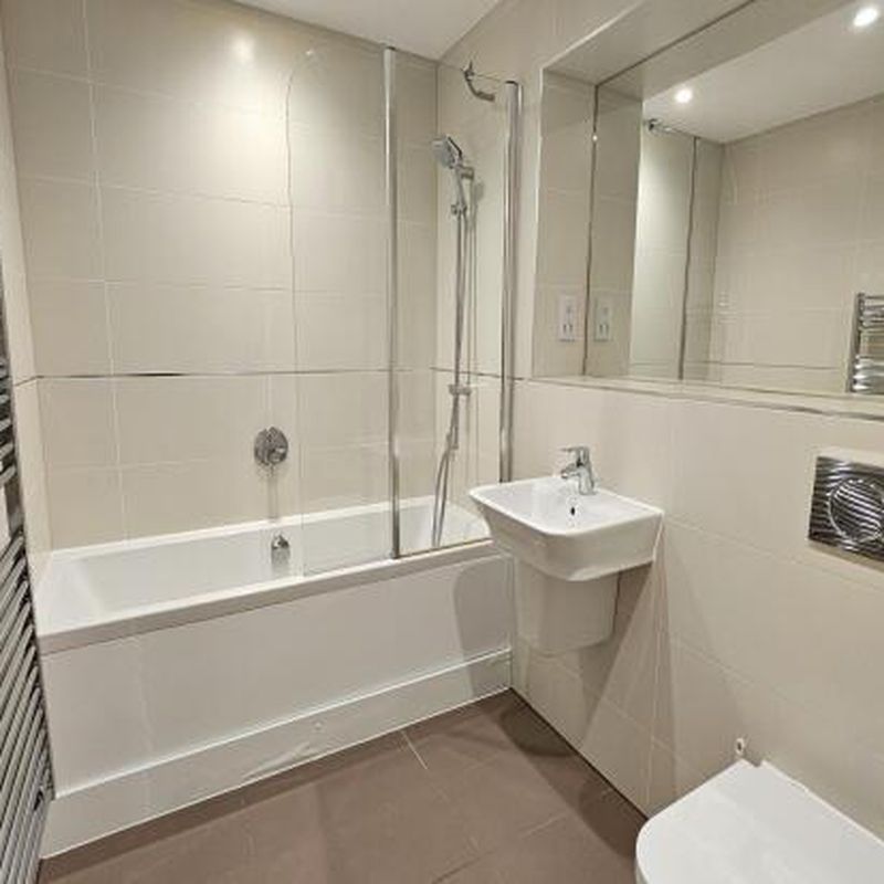 2 bedroom property to let in Colston Avenue, Bristol - £1,900 pcm