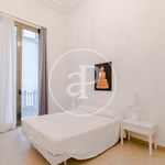 Rent 4 bedroom apartment of 160 m² in Barcelona