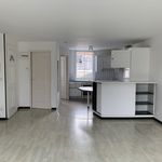 Appartement de 85 m² avec 4 chambre(s) en location à Frévent