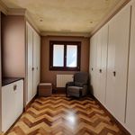 Rent 3 bedroom house of 280 m² in Estepona