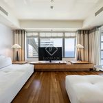 Rent 3 bedroom apartment of 270 m² in Barcelona