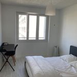 Appartement de 93 m² avec 5 chambre(s) en location à Brest