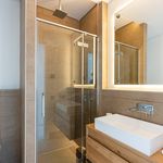 Rent 3 bedroom house of 215 m² in Nueva Andalucía