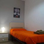 Rent 4 bedroom apartment in Córdoba