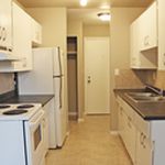 Appartement de 656 m² avec 1 chambre(s) en location à Edmonton