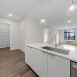 Rent 2 bedroom apartment in Union City