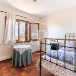 Rent 6 bedroom house of 318 m² in Bellaterra