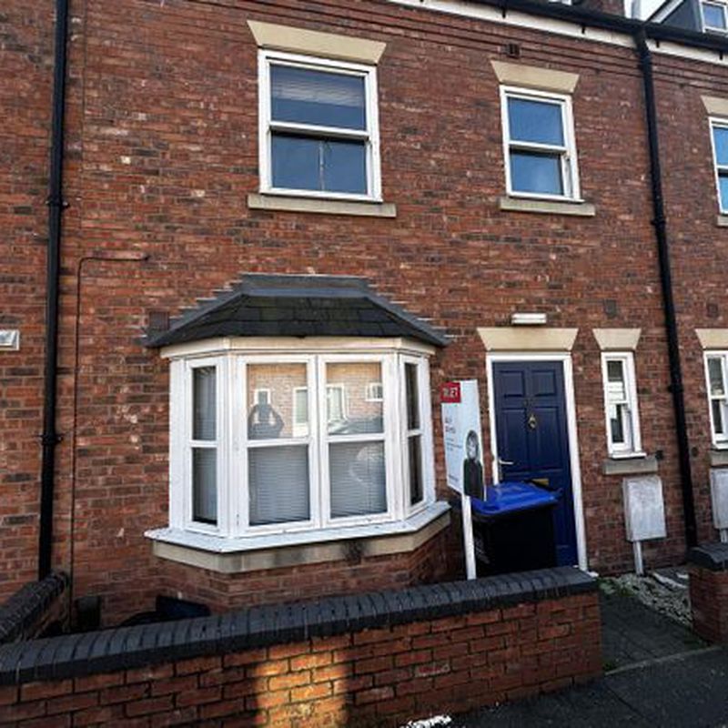 Terraced house to rent in New Street, Leamington Spa CV31 Campion Hills