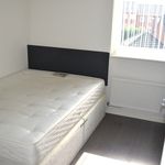 Rent 2 bedroom apartment in Manchester