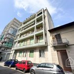 Affitto 1 camera appartamento di 63 m² in Turin