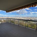 Rent 5 bedroom apartment of 137 m² in Lyon