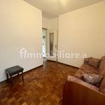 Affitto 3 camera appartamento di 75 m² in Mandello del Lario