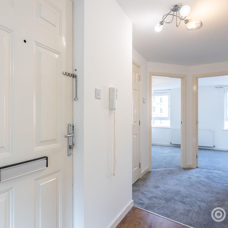 2 Bedroom Flat to Rent at Edinburgh, Forth, Pilton, England Granton