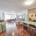 Alquilo 5 dormitorio apartamento de 142 m² en Oviedo