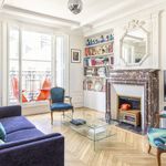 Rent 3 bedroom apartment of 82 m² in Paris