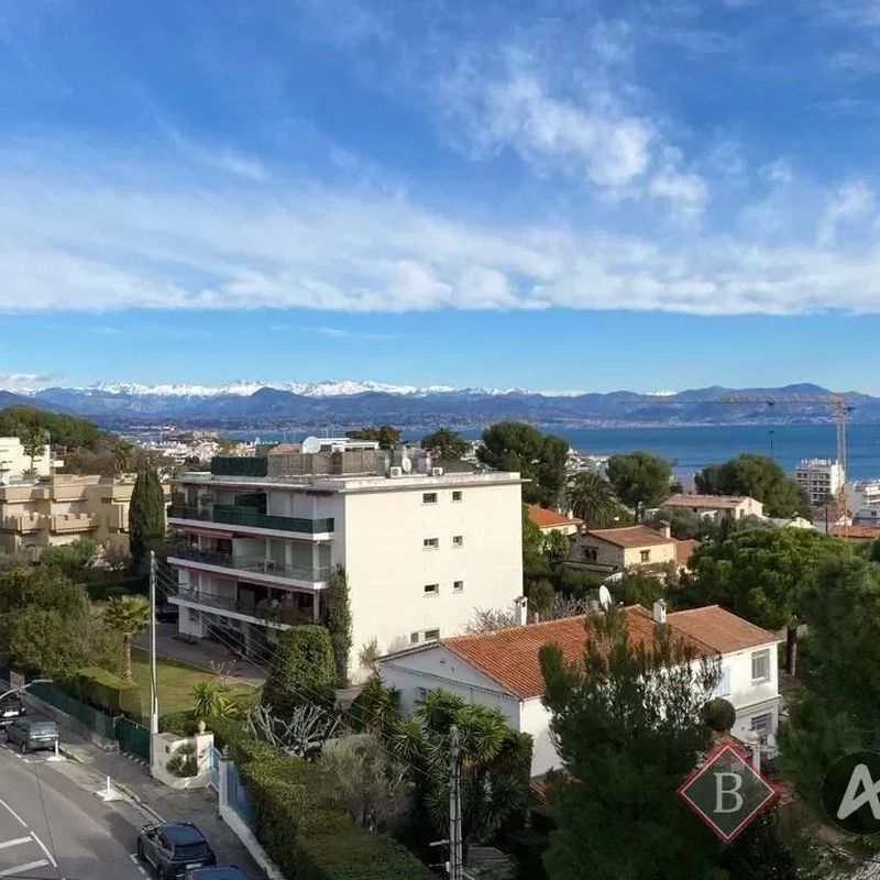 JUAN LES PINS - Large 1/2 Bed. furnished rental flat with panoramic view Antibes
