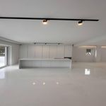 Rent 4 bedroom house of 210 m² in Agios Dimitrios