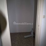 Affitto 3 camera appartamento di 115 m² in Mantova