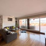Rent a room of 145 m² in Barcelona