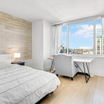 Rent 2 bedroom apartment of 103 m² in New York