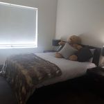 Rent 2 bedroom apartment of 100 m² in Pretoria