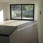 Appartement de 75 m² avec 2 chambre(s) en location à Gavere