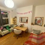 Rent 5 bedroom apartment in East Midlands