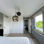 Miete 5 Schlafzimmer wohnung von 145 m² in München
