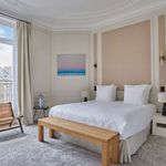 Rent 4 bedroom apartment of 175 m² in Paris