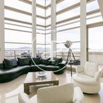Rent 4 bedroom house of 248 m² in Barcelona