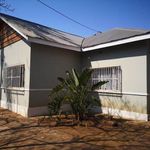 Rent 7 bedroom house in City of Tshwane
