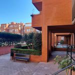 Rent 4 bedroom apartment of 100 m² in Alcalá de Guadaíra