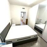Affitto 3 camera appartamento di 110 m² in Milan