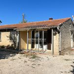 Rent 3 bedroom house of 75 m² in Carpentras