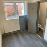Rent 8 bedroom house in West Midlands