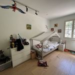 Rent 5 bedroom house of 138 m² in Peynier