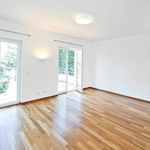 Miete 6 Schlafzimmer haus von 340 m² in Wien