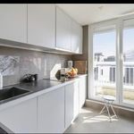 Rent 4 bedroom apartment of 115 m² in Paris